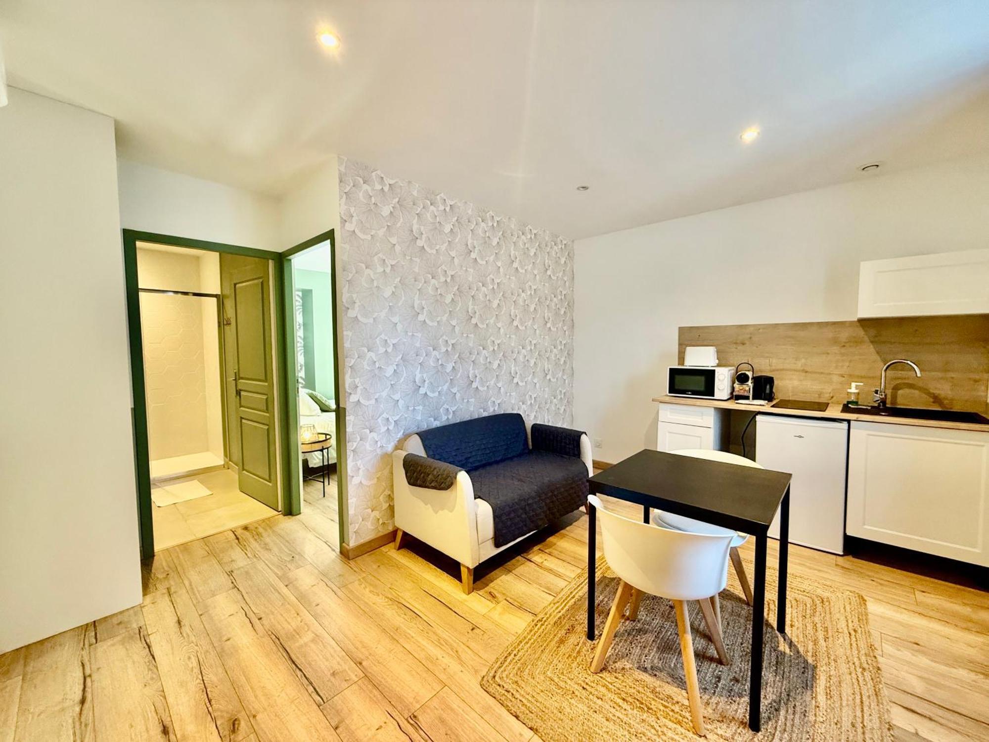 Limoges Sud-Lescinqsuites-L'Eden - Dabnb Exterior photo